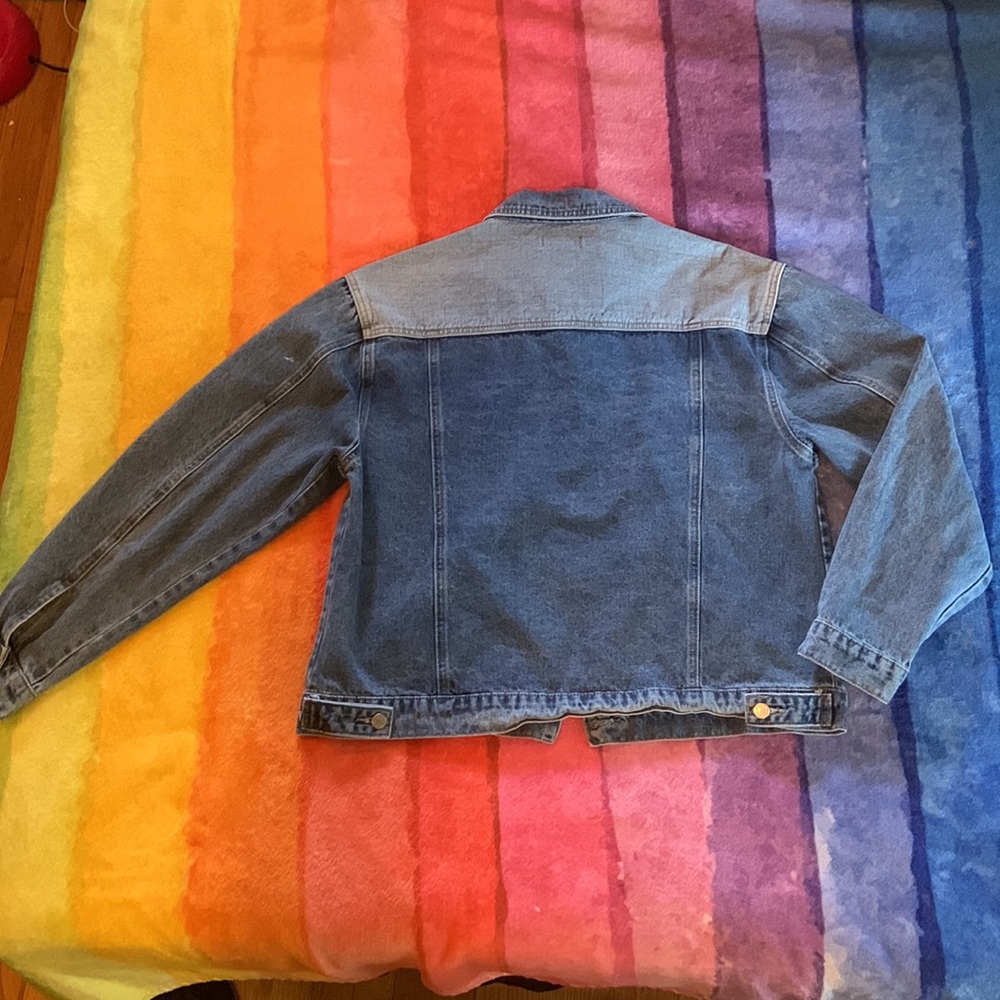 Boxy Color Block Denim Jacket - Picture 3 of 4